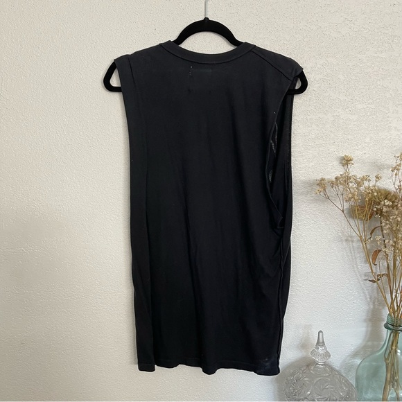 UNIF witch don’t kill my vibe Muscle Tee - Picture 4 of 4